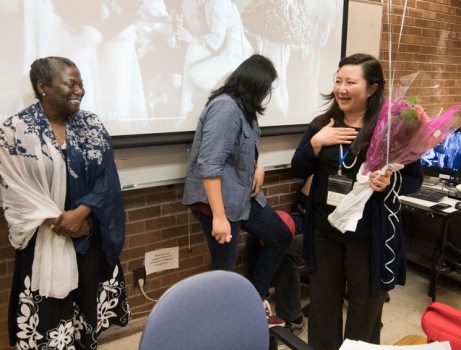 Seattle Central instructor Tsai-en Cheng receives an award